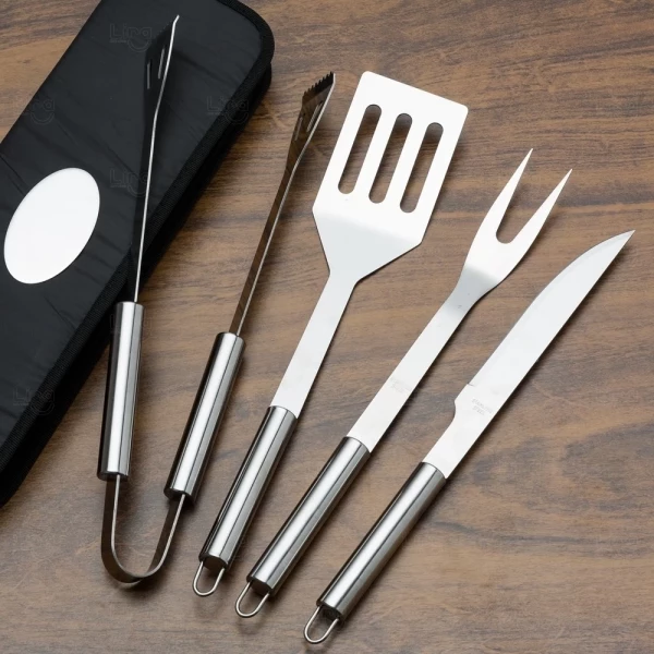 Kit Churrasco 4 Peças Personalizado com Estojo de Nylon 