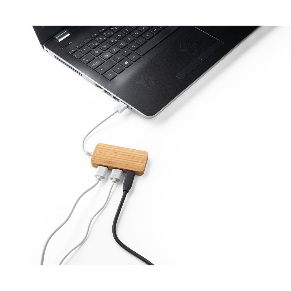 Hub USB em Bambu Personalizado 